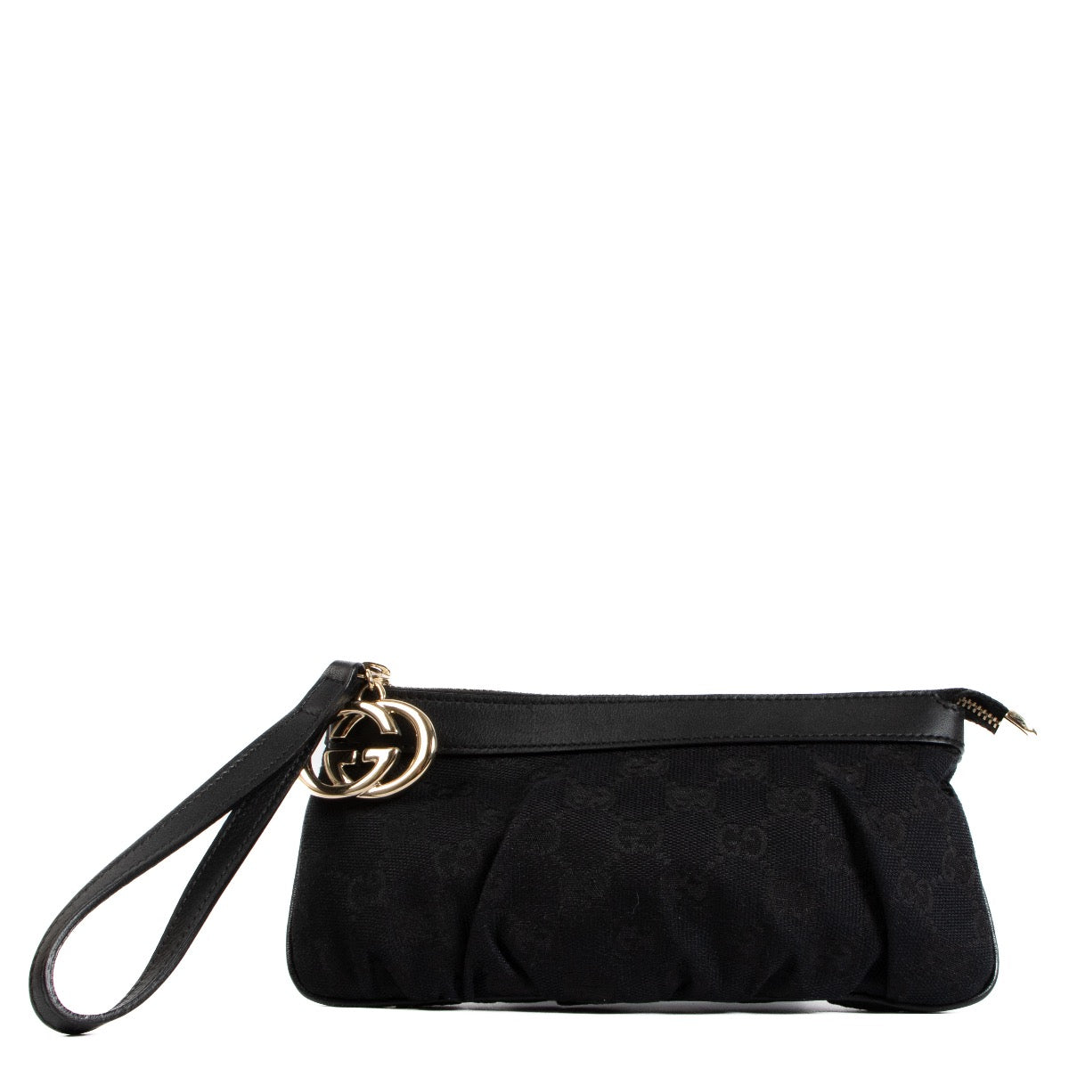 Shop safe online at Labellov in Antwerp, Brussels and Knokke this 100% authentic second hand Gucci Black GG Canvas Clutch