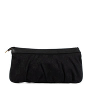 Shop safe online at Labellov in Antwerp, Brussels and Knokke this 100% authentic second hand Gucci Black GG Canvas Clutch