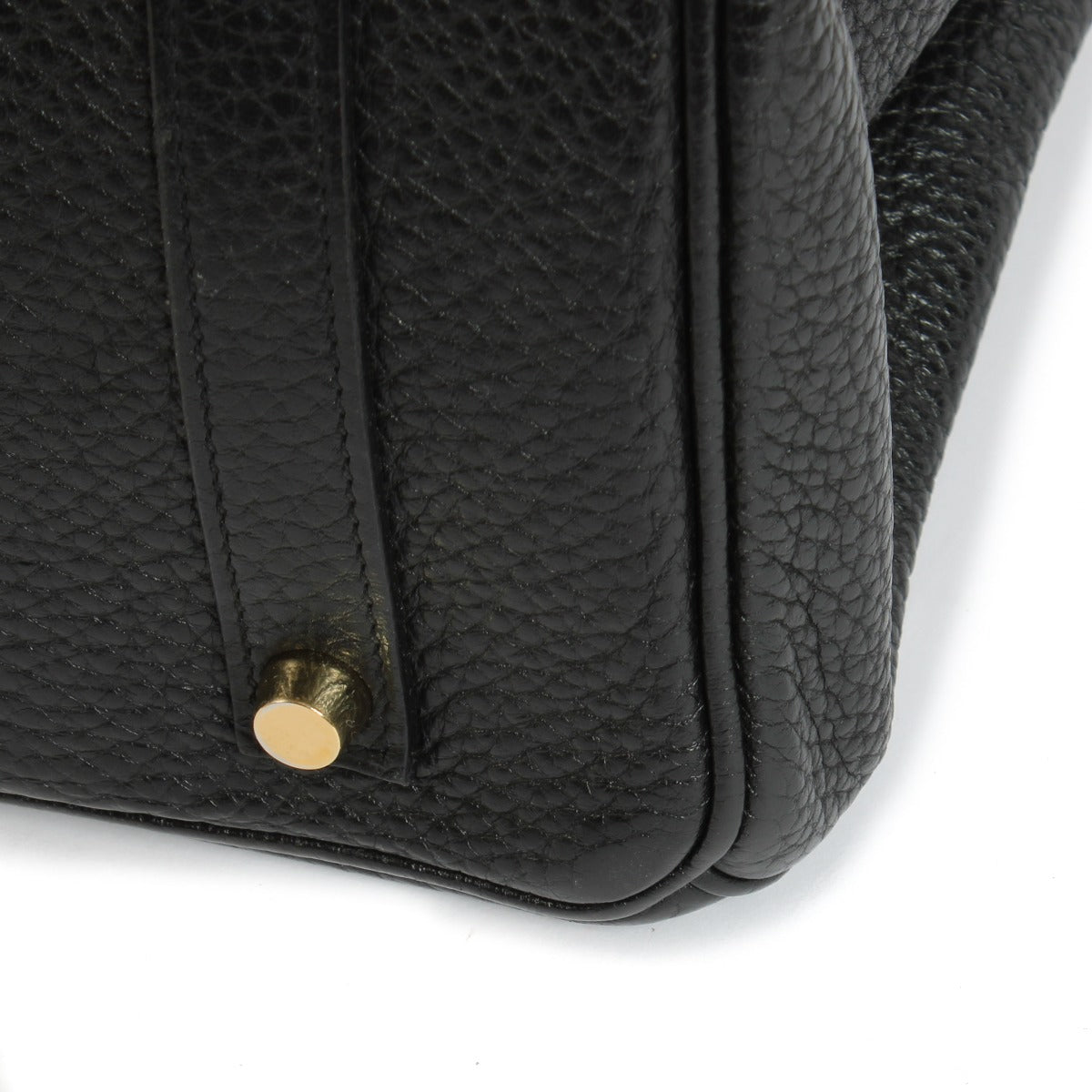 achetez seconde main Hermes Birkin 35 Noir taurillon Clemence dans www.labellov.com
