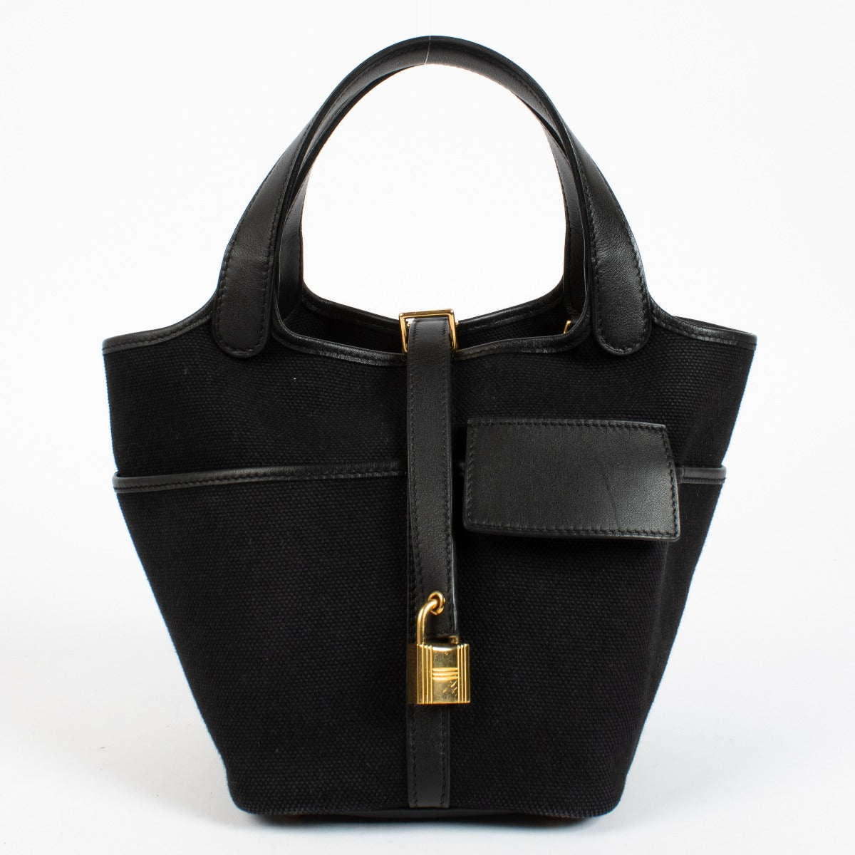Authentic pre-loved Hermès Picotin Lock 18 Cargo Black Toile Goeland/Swift GHW on Labellov.com