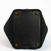 Authentic pre-loved Hermès Picotin Lock 18 Cargo Black Toile Goeland/Swift GHW on Labellov.com