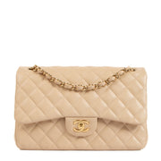 Shop safe online at Labellov in Antwerp, Brussels and Knokke this 100% authentic second hand Chanel Beige Lambskin Large Classic Flap Bag