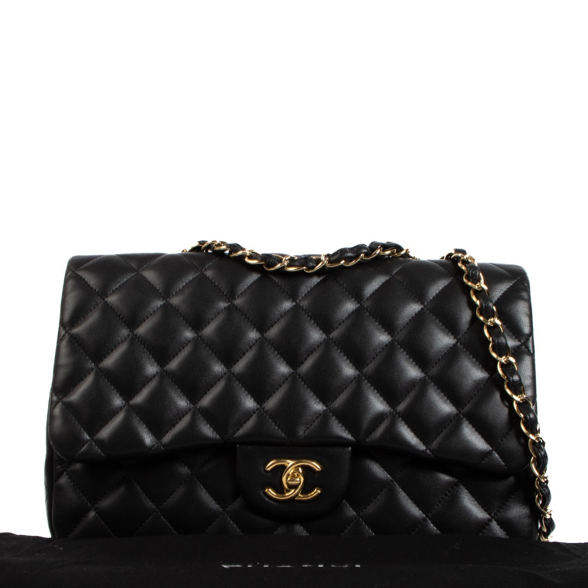 Shop safe online at Labellov in Antwerp, Brussels and Knokke this 100% authentic second hand Chanel Black Lambskin Large Single Flap Bag