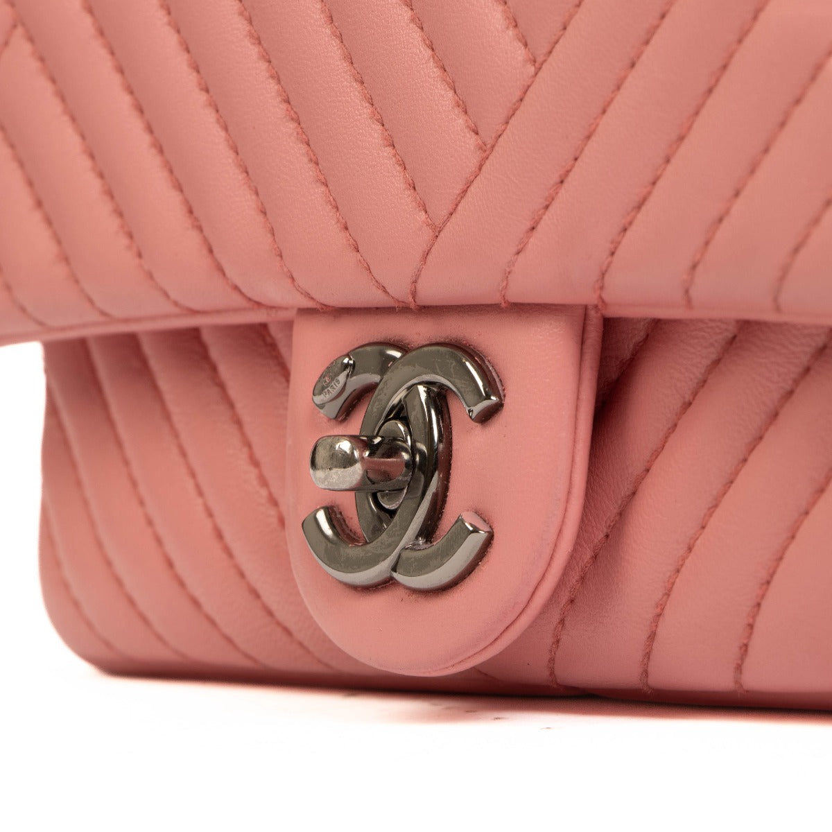 Chanel Roze Lamsleren Small CC Crossing Kleptas