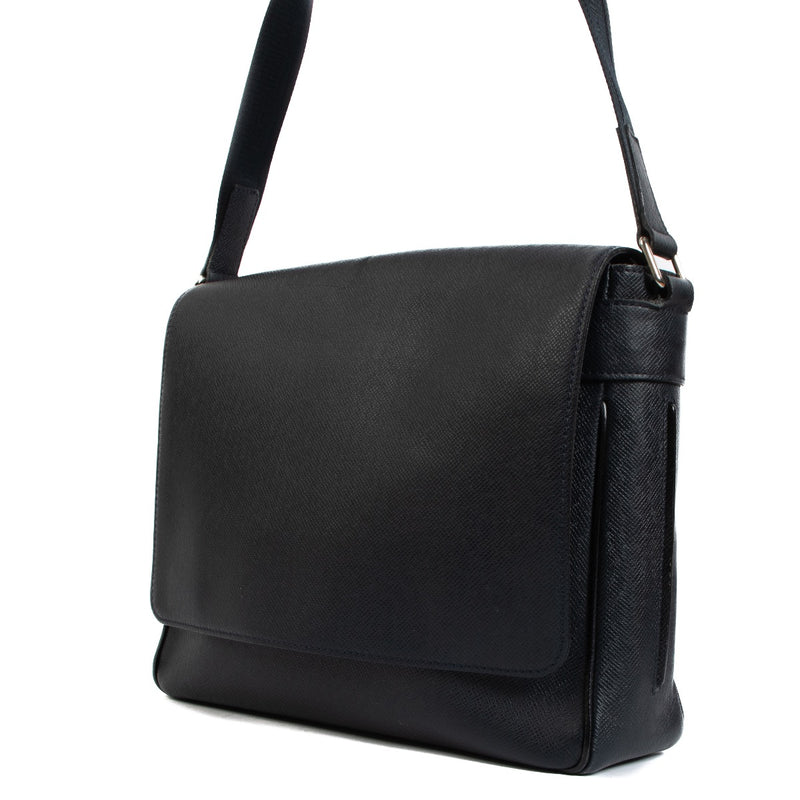 shop 100% authentic second hand Louis Vuitton Roman MM Taiga Messenger Bag on Labellov.com