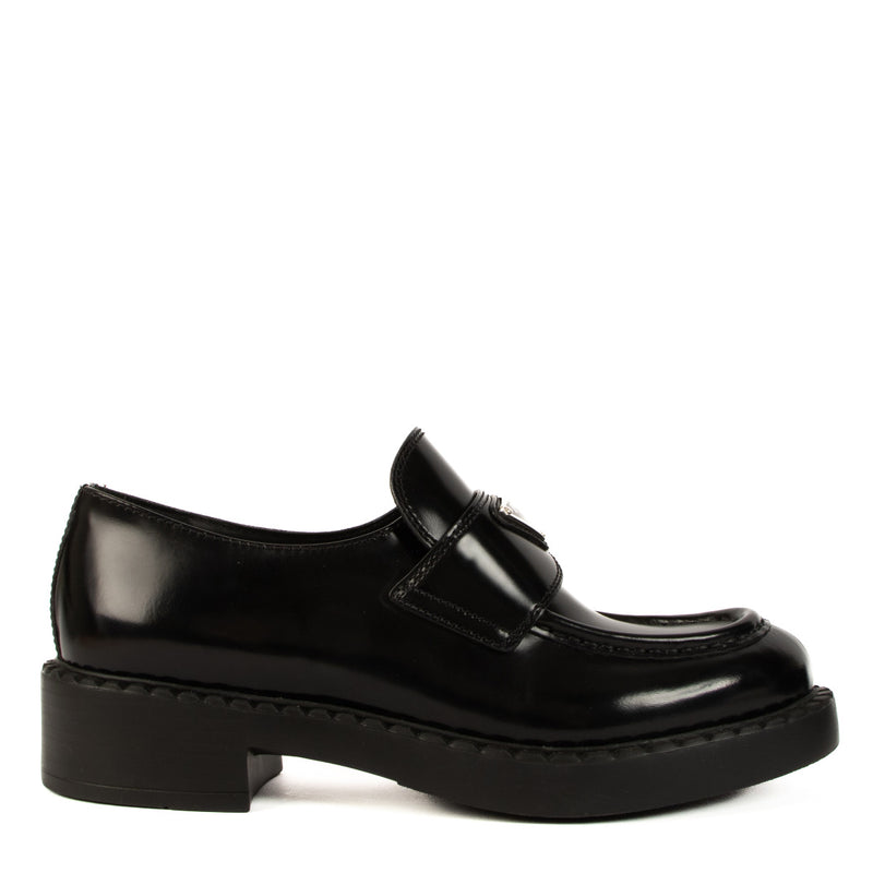 Prada Black Brushed Leather Loafers - size 37.5 for the best price at Labellov secondhand luxury in Antwerp, Brussels, Knokke.