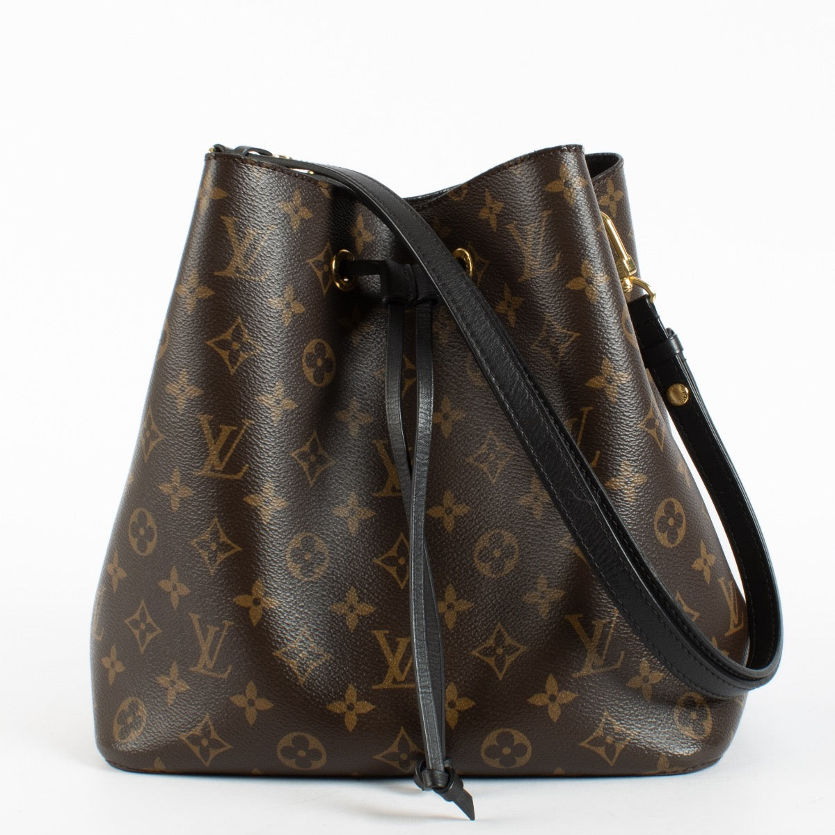 Authentic Preloved Louis Vuitton NéoNoé MM Bucket Bag on labellov.com