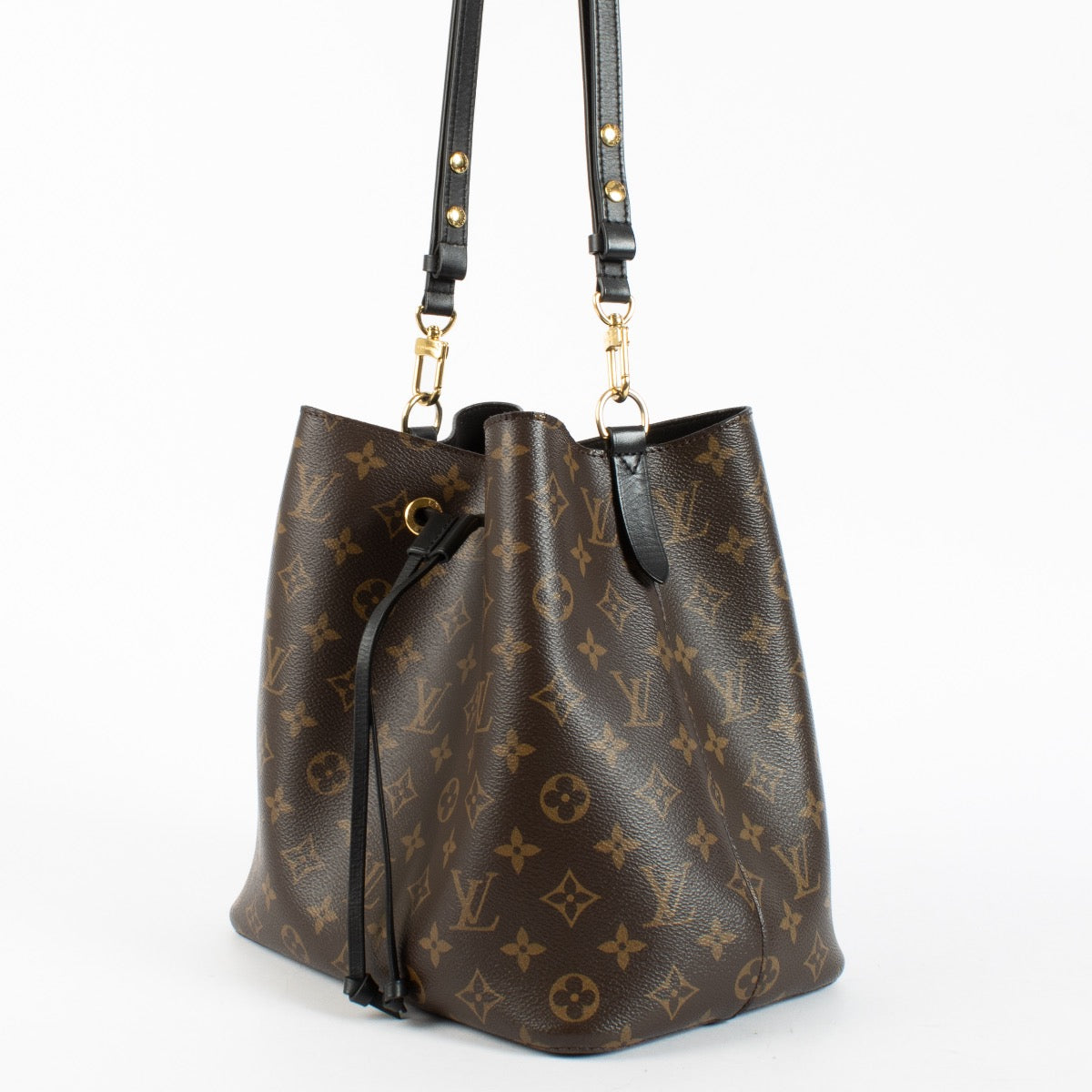 Authentic Preloved Louis Vuitton NéoNoé MM Bucket Bag on labellov.com