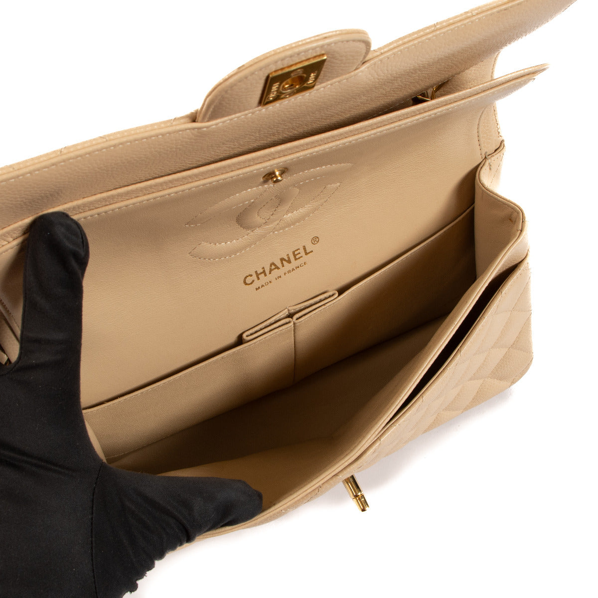 Chanel Beigekleurige Caviar Leren Medium Classic Flap Bag