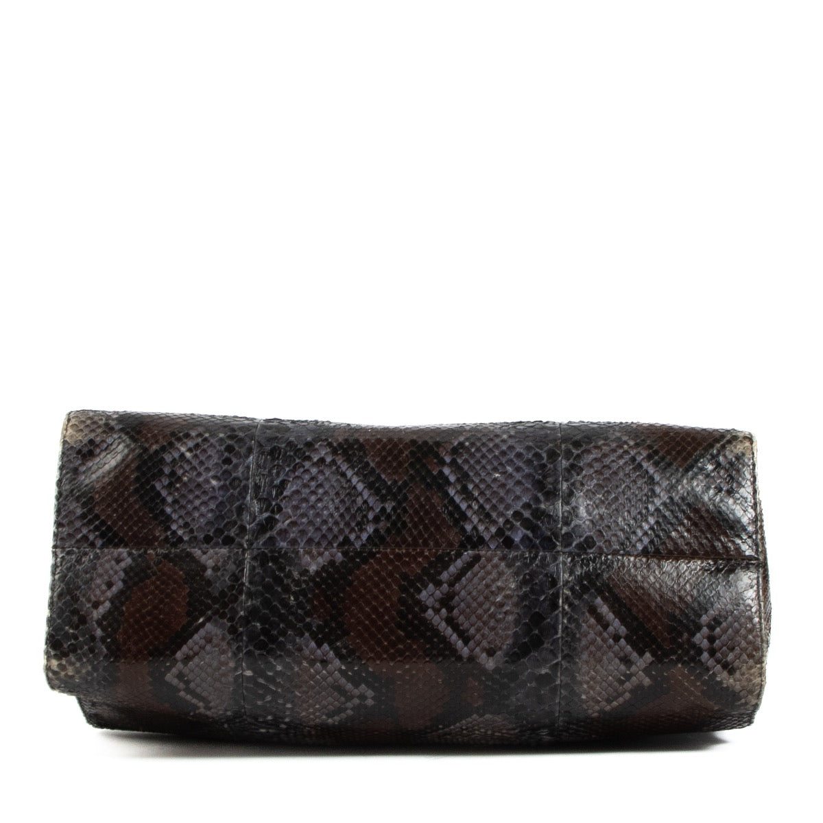 Shop safe online at Labellov in Antwerp, Brussels and Knokke this 100% authentic second hand Gucci Multicolor Python Top Handle
