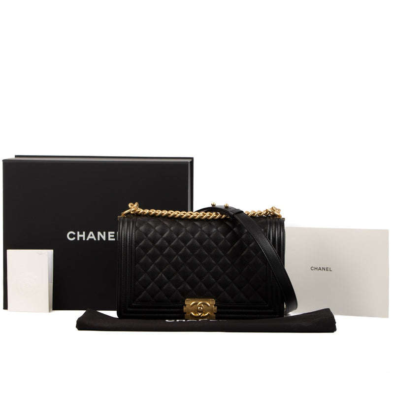Shop safe online at Labellov in Antwerp, Brussels and Knokke this 100% authentic second hand Chanel Black Caviar Leather Large Boy Bag