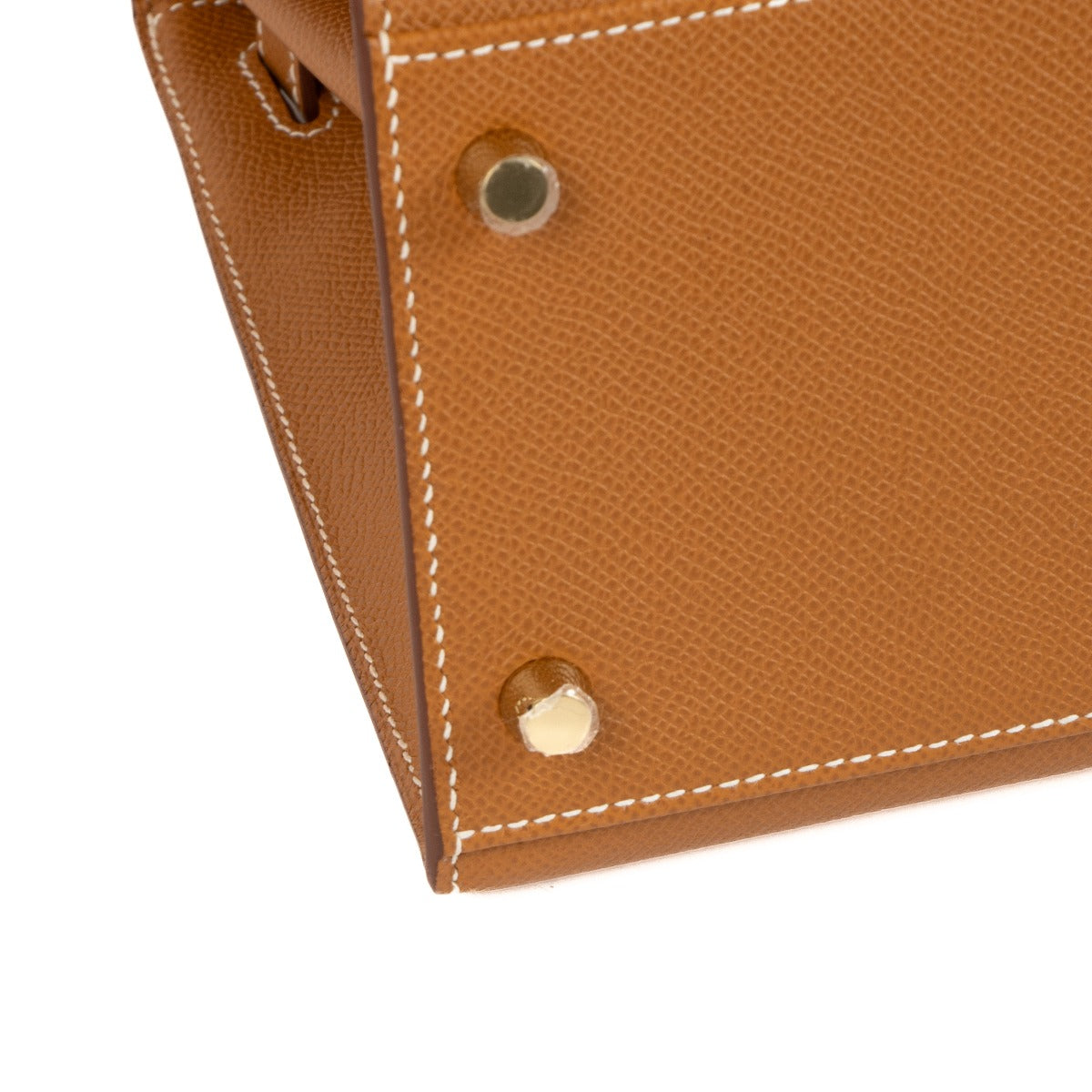 Seconde main Hermès 2023 Kelly Sellier 28 Veau Epsom 37 Gold www.labellov.com