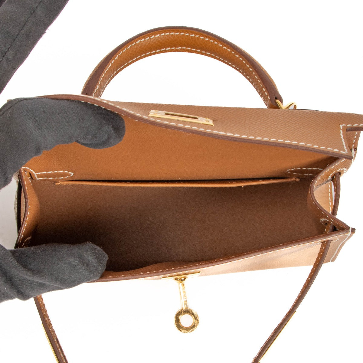 Authentic second hand pre-owned Hermès 2023 Kelly Mini II on www.labellov.com