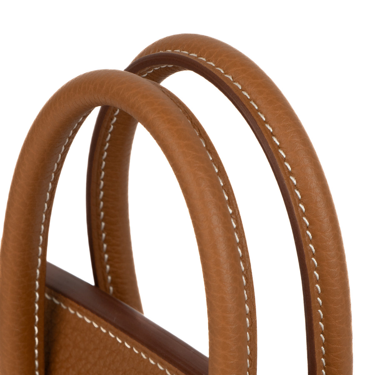 Skip the waiting list and get your hands on a Hermès Birkin 25 Gold Togo GHW for the best price at Labellov. Buy and sell your preloved and brand new designer bags for the best price.