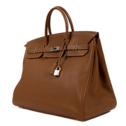 Hermès Birkin 40 Togo Gold PHW for the best price at Labellov secondhand luxury in Antwerp.