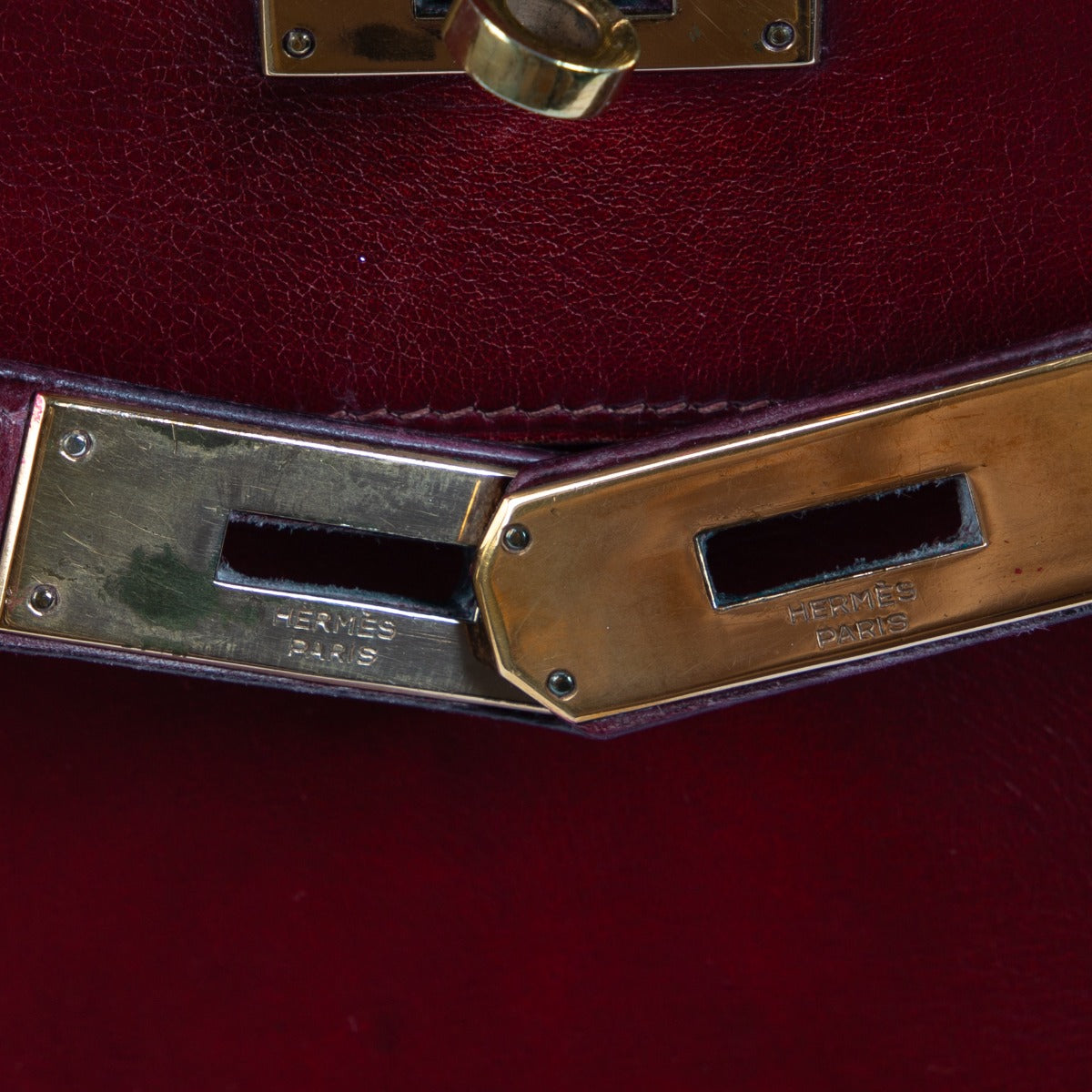 Hermès Kelly 35 Box Calf Burgundy GHW