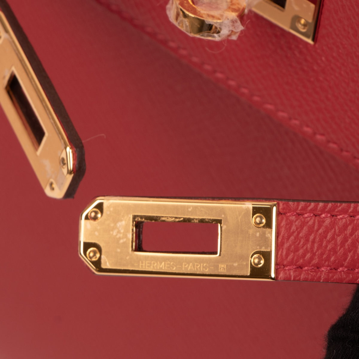 Shop authentic second hand brand new Hermès HSS Kelly 25 Bag on www.labellov.com