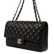 Shop safe online at Labellov in Antwerp, Brussels and Knokke this 100% authentic second hand Chanel Black Medium Caviar Leather Classic Flap Bag