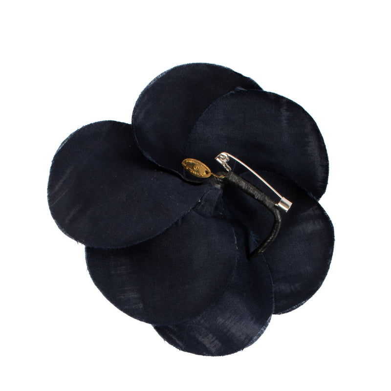 Chanel Donkerblauwe Zijden Camelia Broche