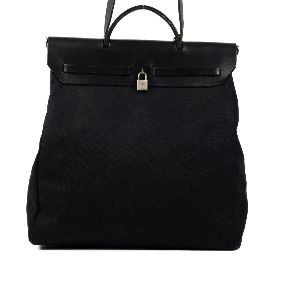 Shop 100% authentic second-hand Hermès Black Shoulder Bag Herbag on Labellov.com