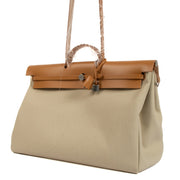 Second hand brand new Hermès Herbag Zip Cabine Bag on www.labellov.com