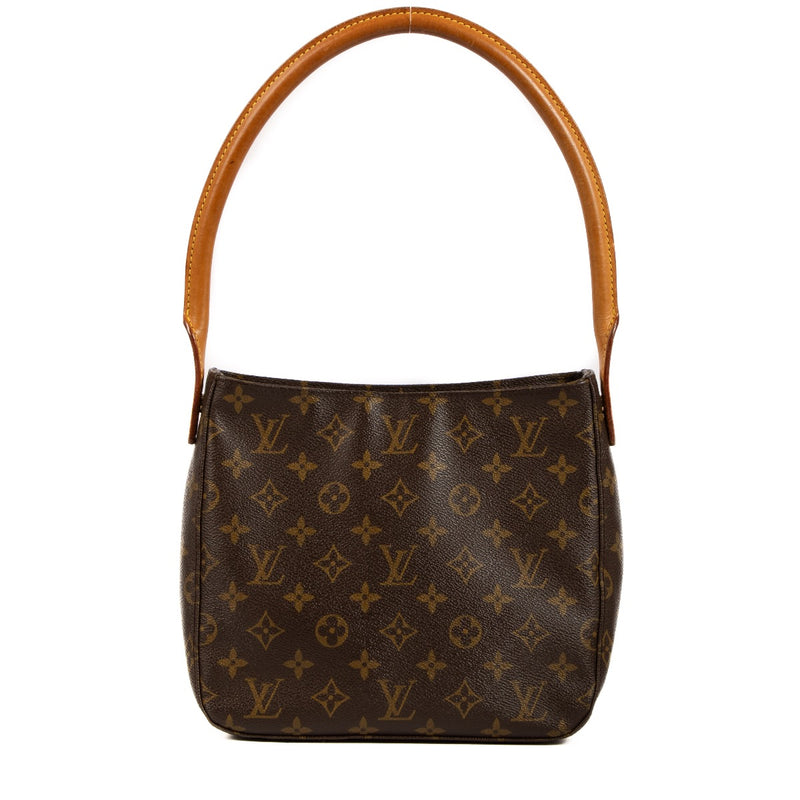 Shop safe online at labellov in Antwerp, Brussels and Knokke this 100% authentic second hand Louis Vuitton Monogram Canvas Looping PM