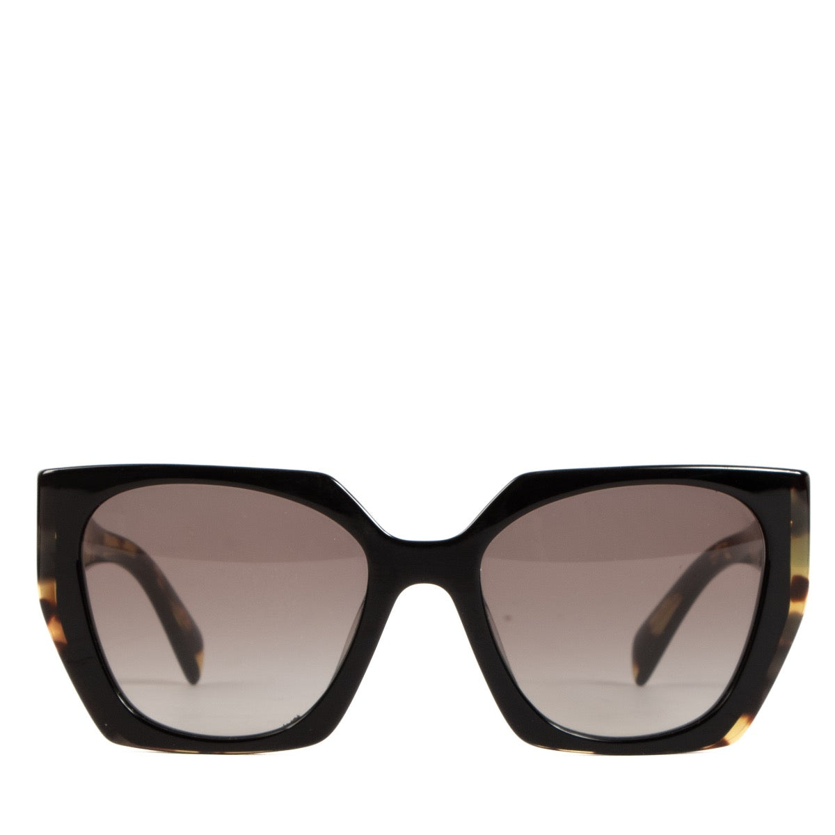 Shop 100% authentic second-hand Prada sunglasses on Labellov.com