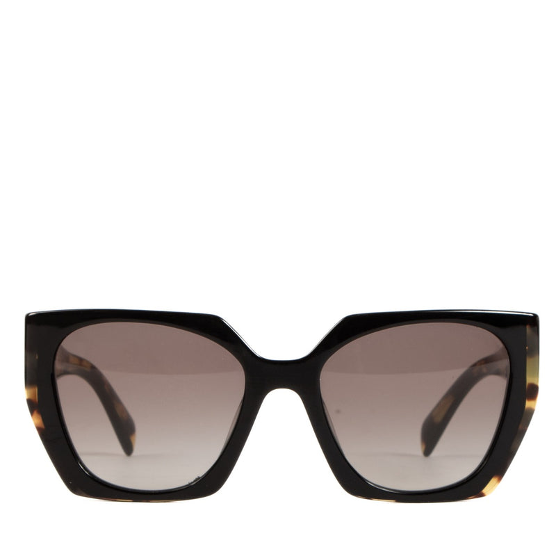 Shop 100% authentic second-hand Prada sunglasses on Labellov.com