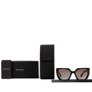Shop 100% authentic second-hand Prada sunglasses on Labellov.com