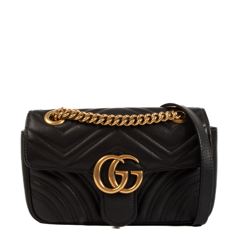 Shop safe online at Labellov in Antwerp, Brussels and Knokke this 100% authentic second hand Gucci GG Marmont Mini Black Leather Bag