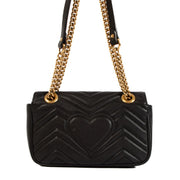 Shop safe online at Labellov in Antwerp, Brussels and Knokke this 100% authentic second hand Gucci GG Marmont Mini Black Leather Bag