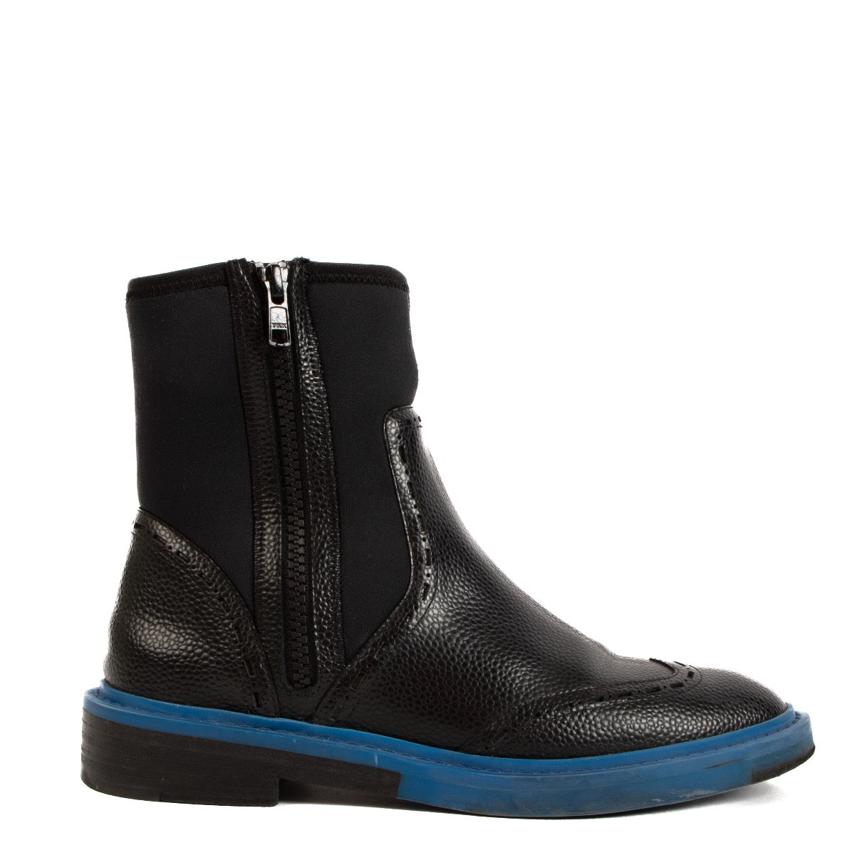 Balenciaga Black Leather and Neoprene Chelsea Ankle Boots - size 37,5