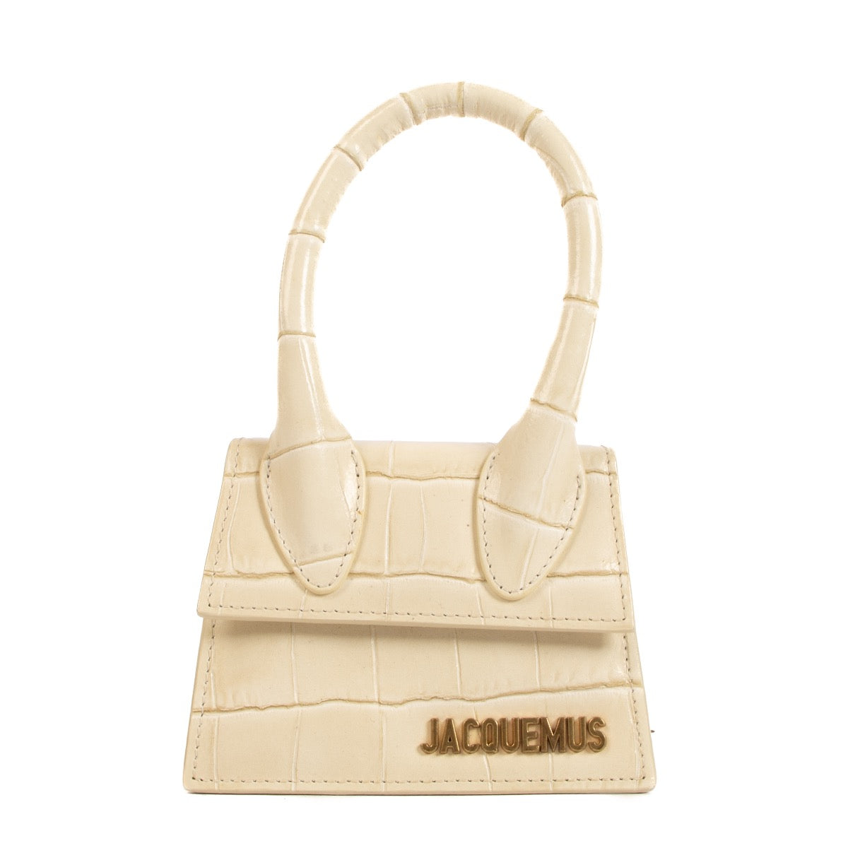 Shop safe online at Labellov in Antwerp, Brussels and Knokke this 100% authentic second hand Jacquemus Ivory Leather Le Chiquito