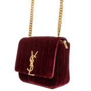 Shop safe online at Labellov in Antwerp, Brussels and Knokke this 100% authentic second hand Yves Saint Laurent Burgundy Shoulder bag