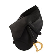 Shop safe online at Labellov in Antwerp, Brussels and Knokke this 100% authentic second hand Christian Dior Black Leather Saddle Belt Pouch