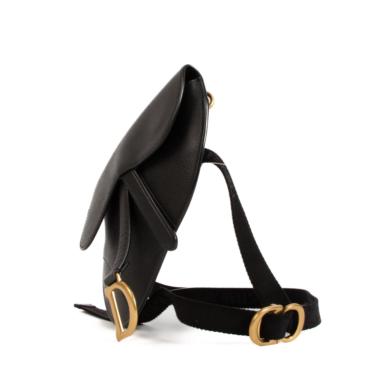 Shop safe online at Labellov in Antwerp, Brussels and Knokke this 100% authentic second hand Christian Dior Black Leather Saddle Belt Pouch