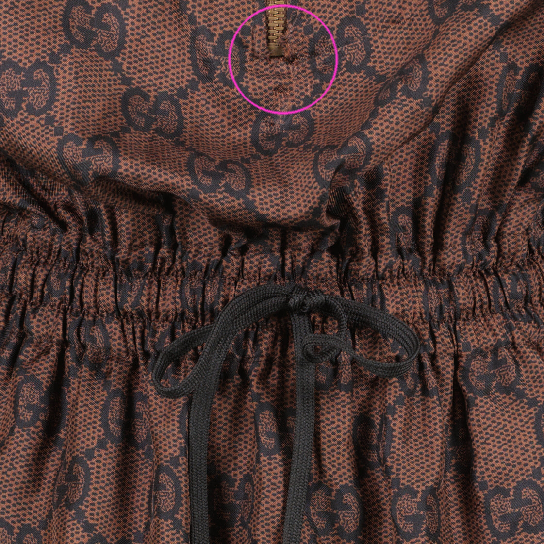 Robe Gucci marron à logo