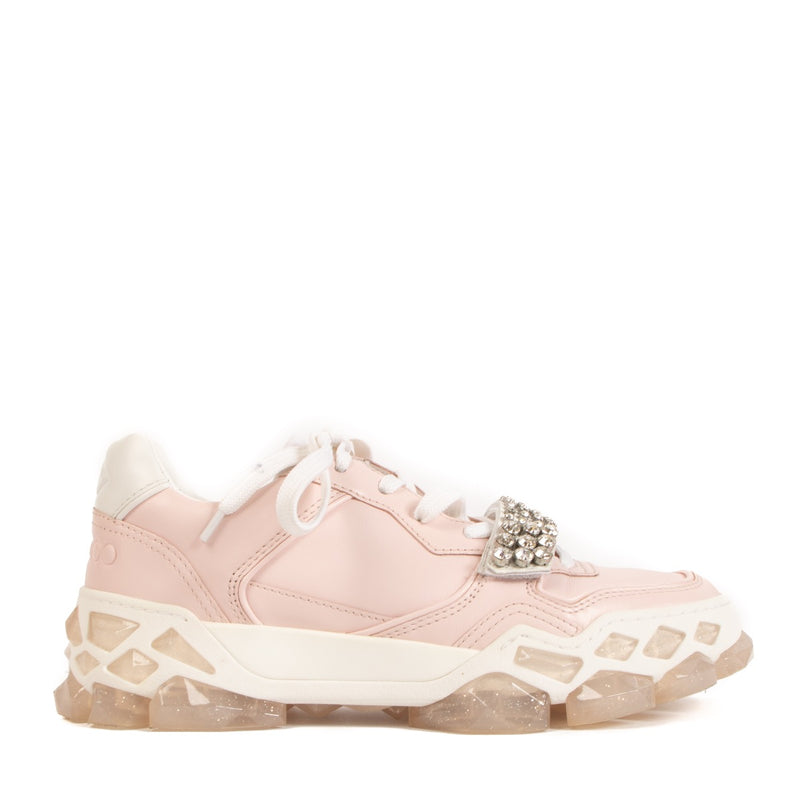 Shop safe online at Labellov in Antwerp, Brussels and Knokke these 100% authentic second hand Jimmy Choo Powder Pink Crystal Strap Sneakers - size 38 1/2