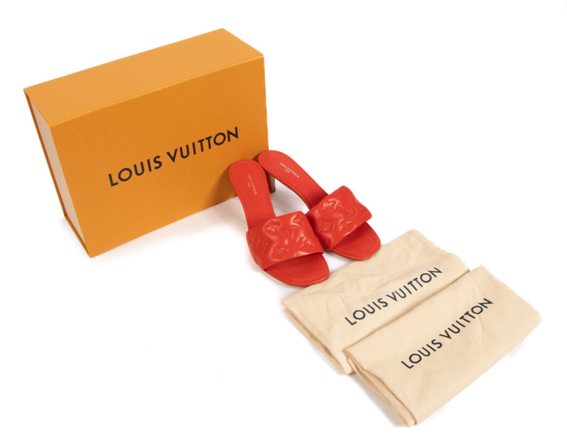 Shop safe online at Labellov in Antwerp, Brussels and Knokke these 100% authentic second hand Louis Vuitton Red Monogram Embossed Lambskin Revival Mules - size 38