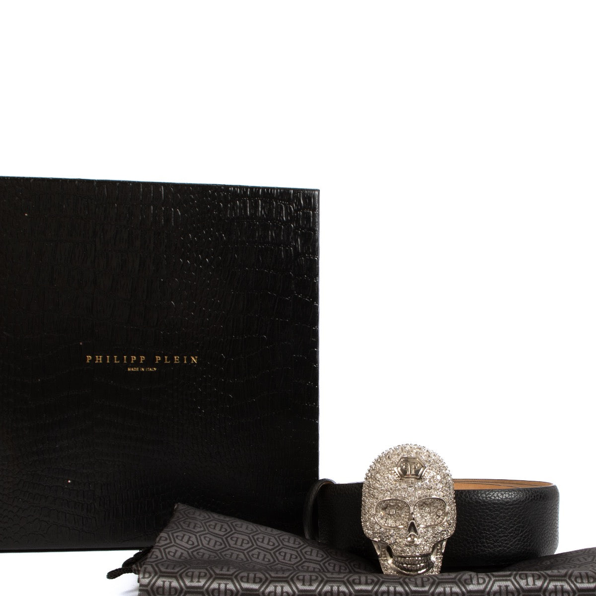 Shop safe online at Labellov in Antwerp, Brussels and Knokke this 100% authentic second hand Philipp Plein Black Crystal Skull Belt - size 95
