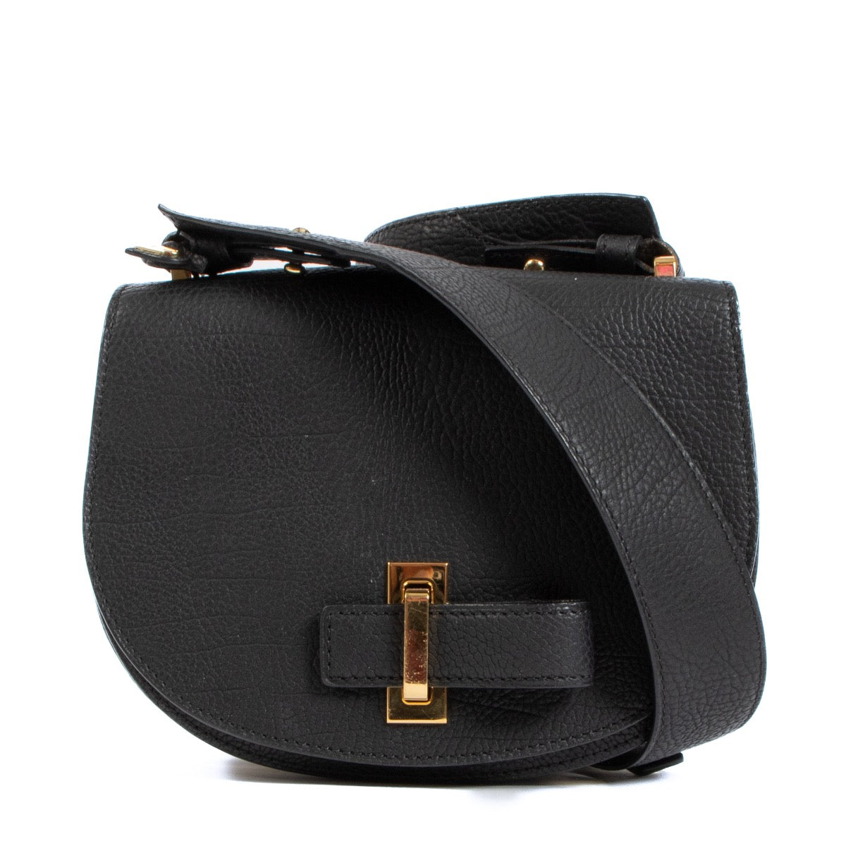 Shop safe online at Labellov in Antwerp this 100% authentic second hand Delvaux Le Mutin Black Crispy Calf Crossbody