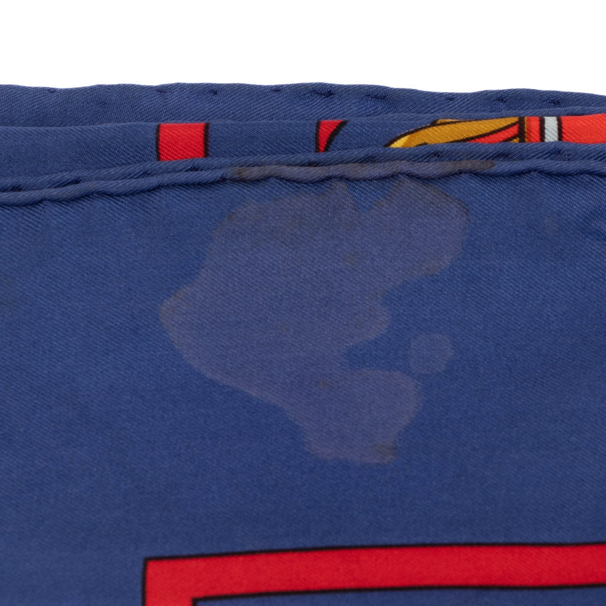 shop 100% authentic second hand Hermès Artaban Scarf on Labellov.com