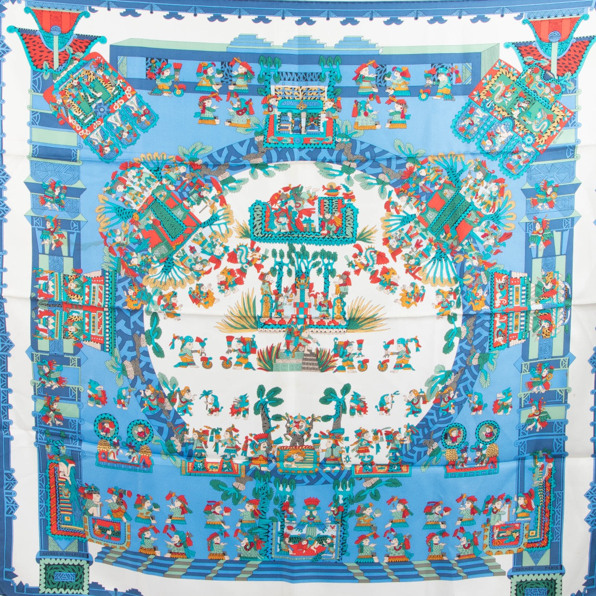Shop safe online at Labellov in Antwerp Brussels and Knokke this 100% authentic second hand Hermès Multicolor 'Astres et Soleils' Silk Carrée 90 Scarf