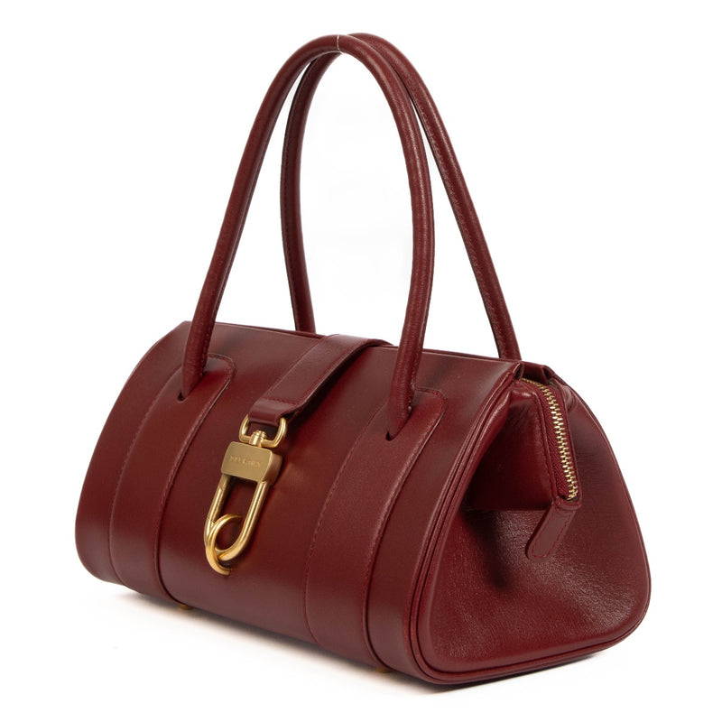 shop 100% authentic second hand Delvaux Le Georges PM Jumping Lisse Burgundy Bag on Labellov.com