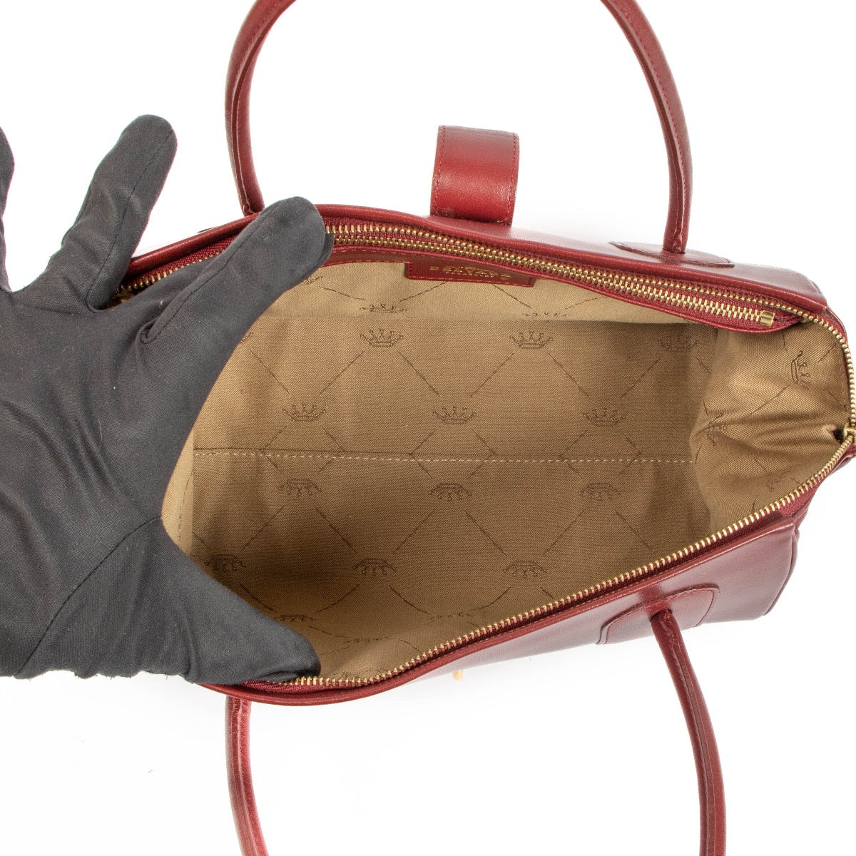 shop 100% authentic second hand Delvaux Le Georges PM Jumping Lisse Burgundy Bag on Labellov.com