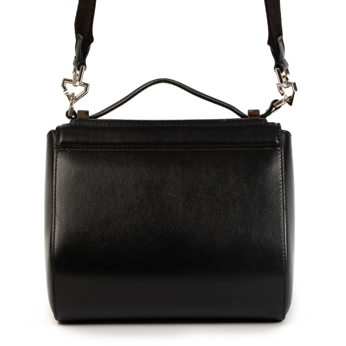 Shop safe online at Labellov in Antwerp, Brussels and Knokke this 100% authentic second hand Givenchy Black Pandora Box Crossbody
