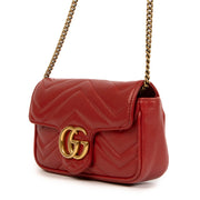 Shop safe online at Labellov in Antwerp, Brussels and Knokke this 100% authentic second hand Gucci Red Matelassé Leather Micro GG Marmont Crossbody
