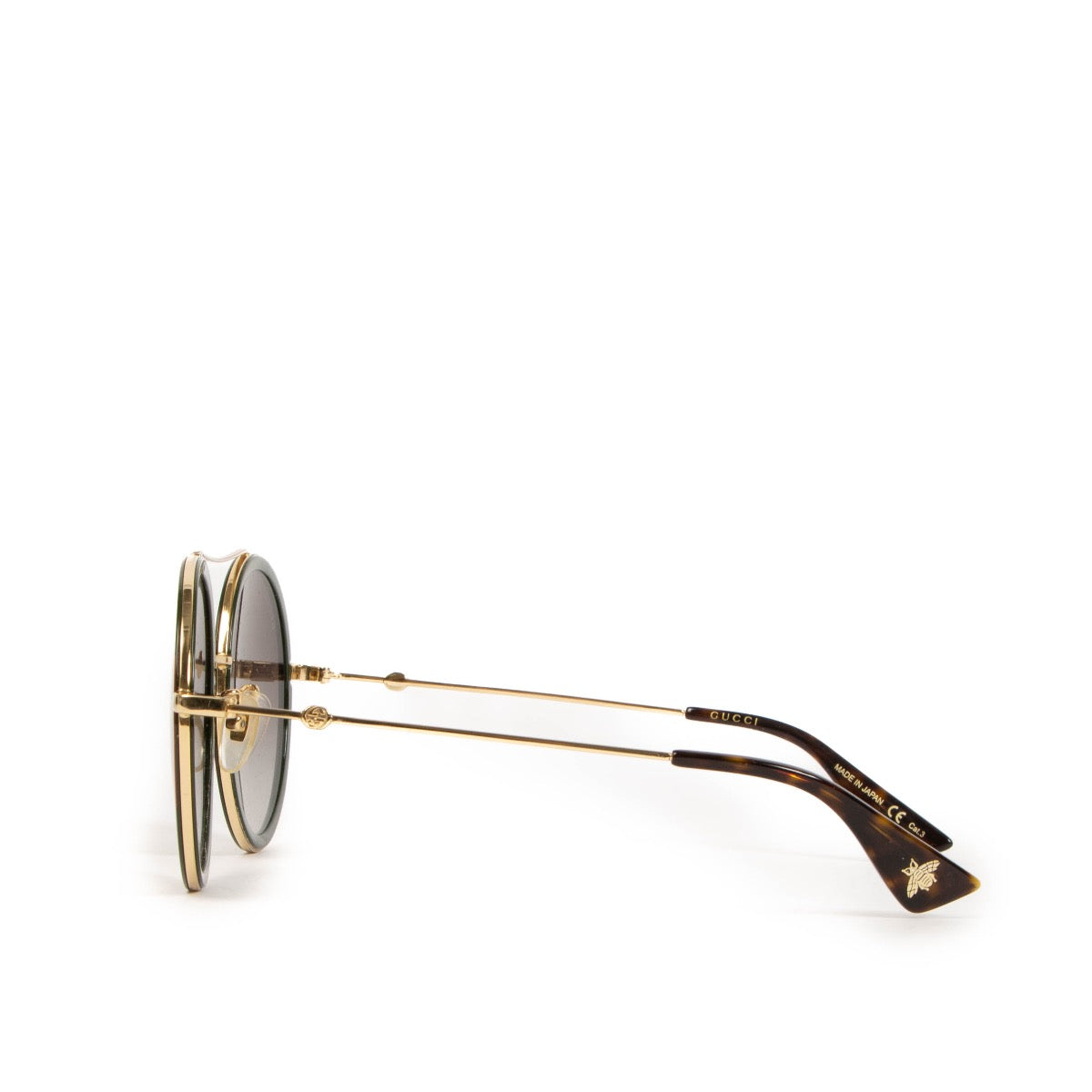 Shop safe online at Labellov in Antwerp, Brussels and Knokke this 100% authentic second hand Gucci Round Web Sunglasses