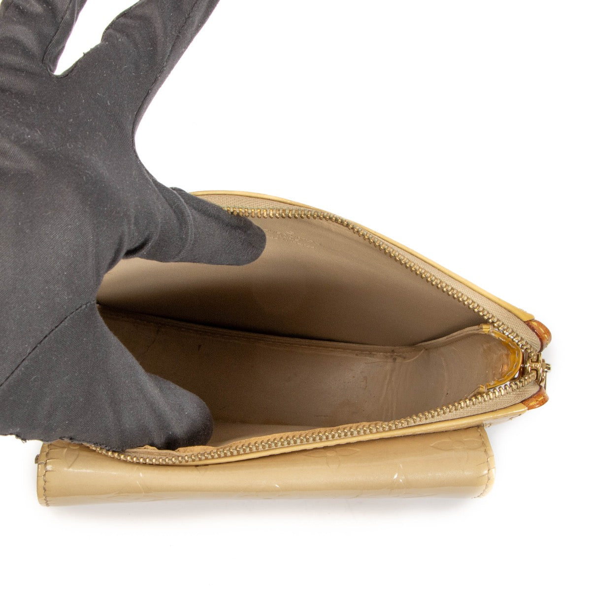 Buy real Louis Vuitton beige patent leather Mott bag Labellov Antwerp, Knokke or Brussels