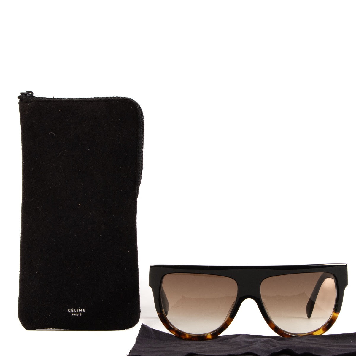 Shop safe online at Labellov in Antwerp, Brussels and Knokke this 100% authentic second hand Celine Tortoise Dark Havana Sunglasses